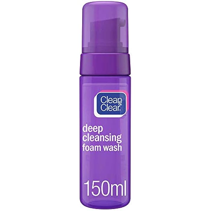 Clean & Clear - Deep Cleansing Fresh Foam Wash - Image 1